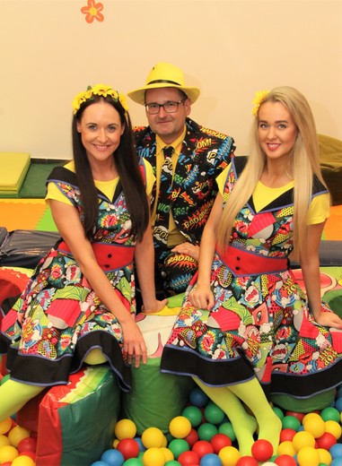 Barevňáci - tanečky a soutěže pro děti.jpg